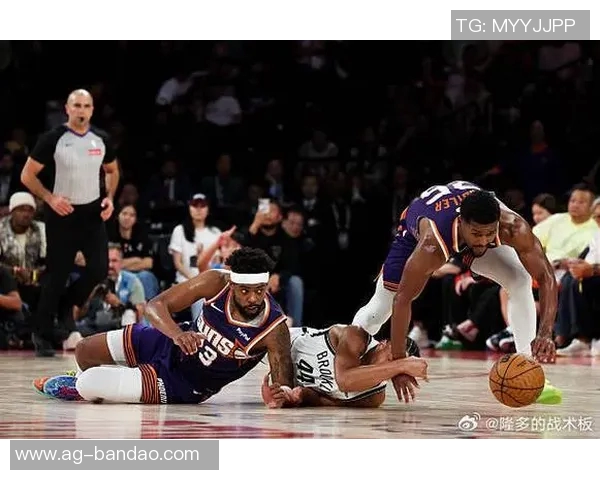 太阳主帅赞扬球队团结力第三节狂砍40分展现强大实力